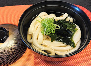 子供用うどん(伊勢うどん使用)