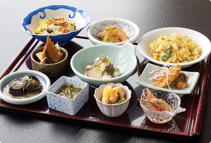 詩季バイキング