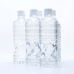 瓶裝礦泉水